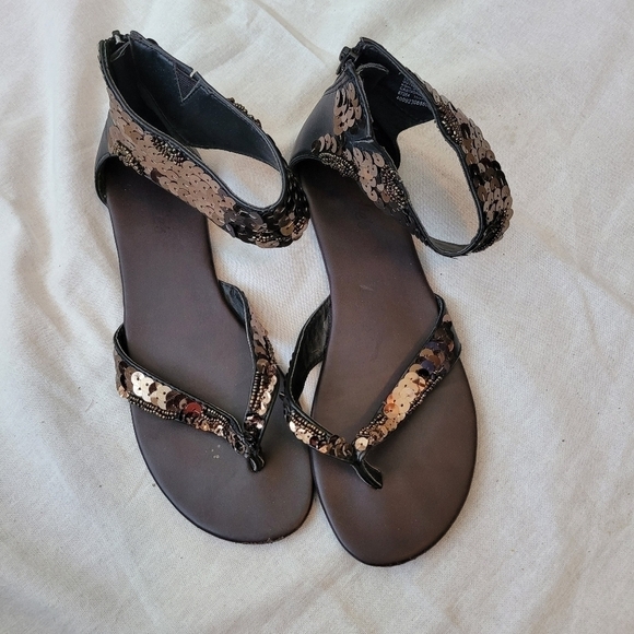 Candies black with accent lace gold size 8.5 - Picture 1 of 4
